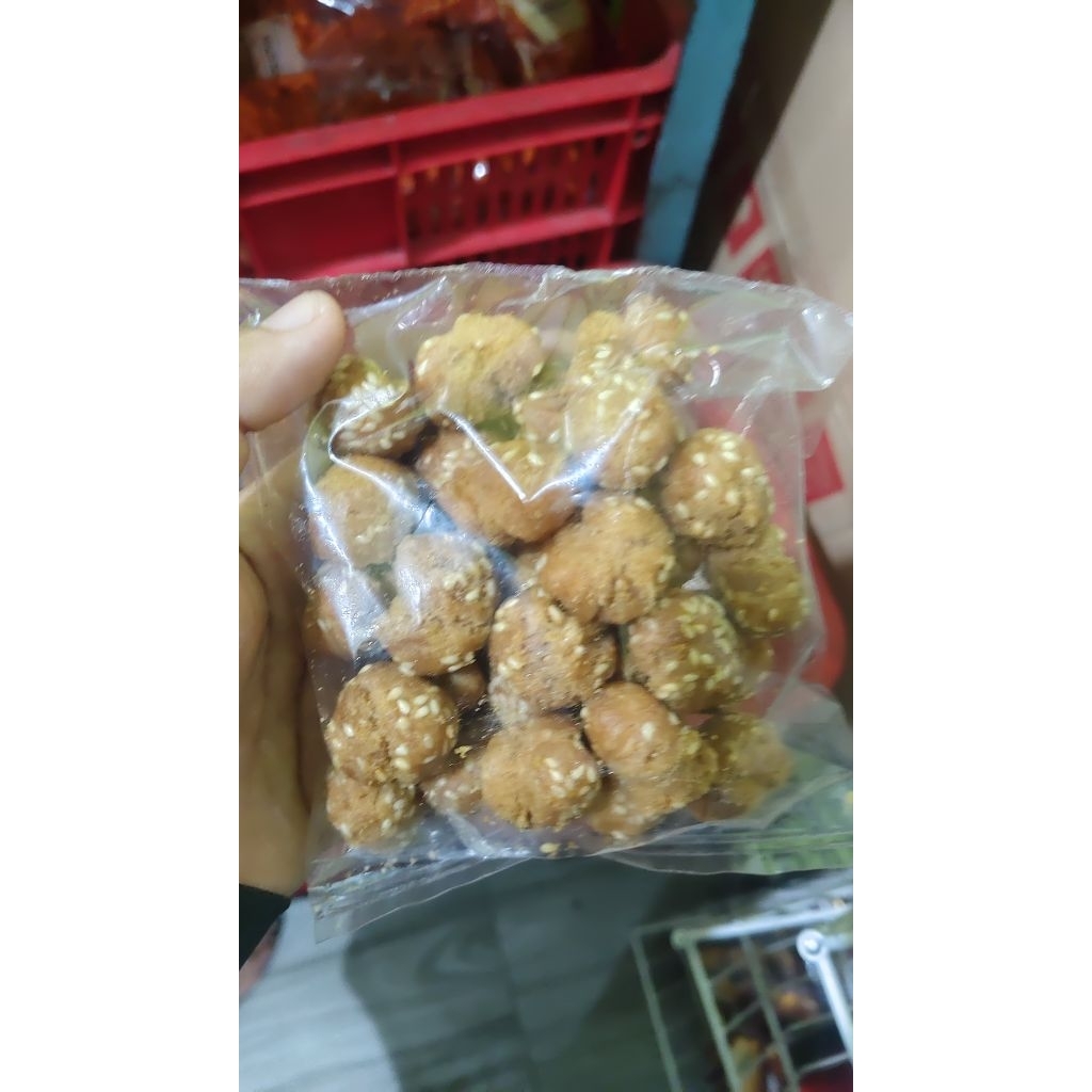 jajanan kue roti ketawa medan murah