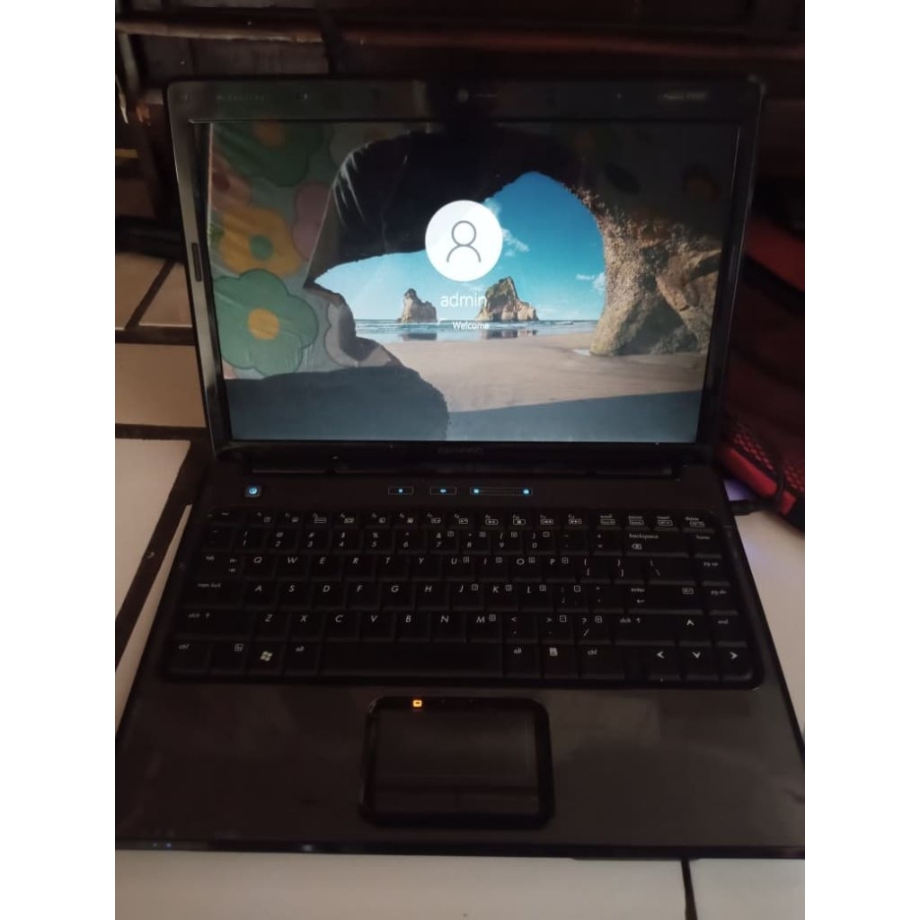 laptop hp compaq