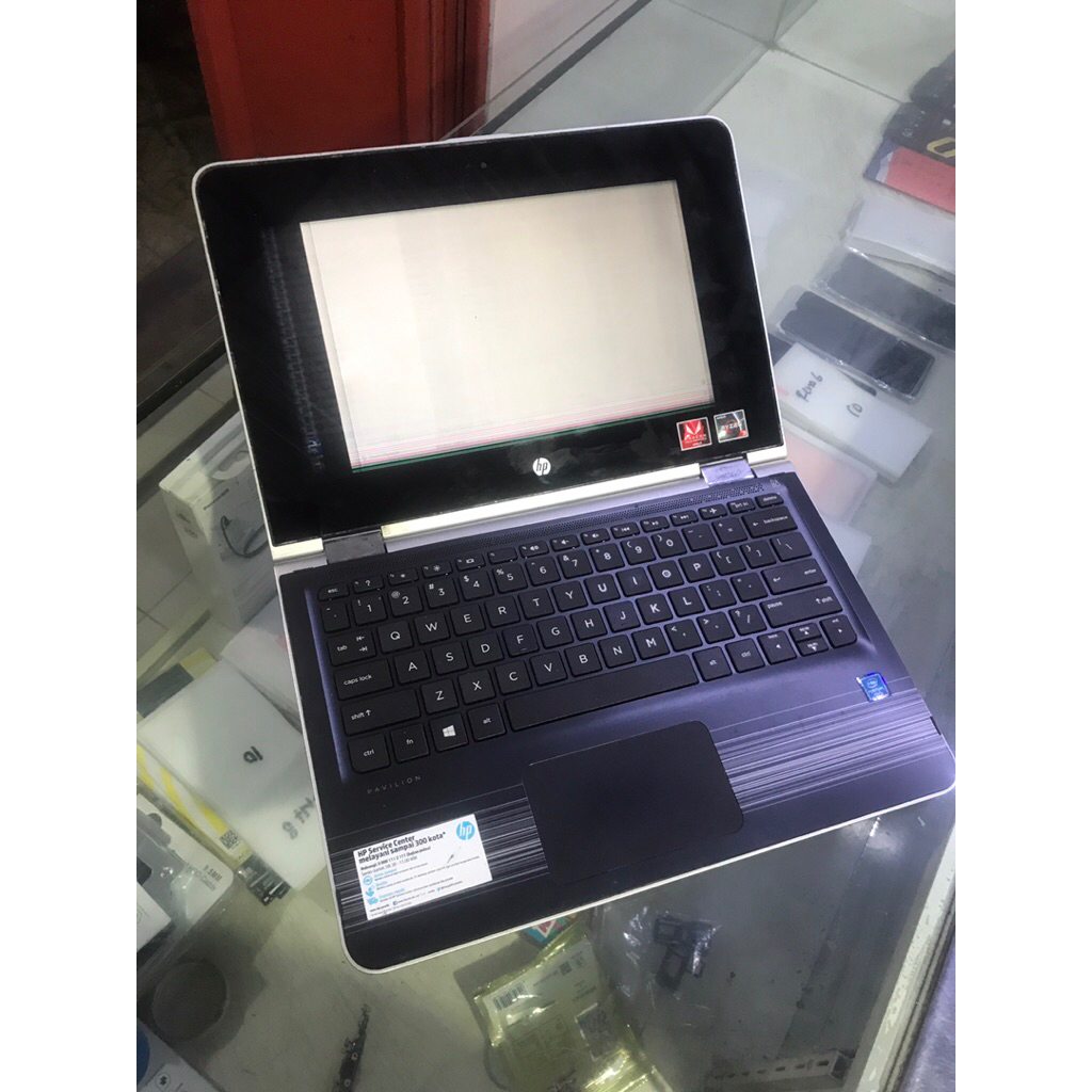 Laptop HP Pavilion x360 model 11-u061tu convertible pc intel celeron