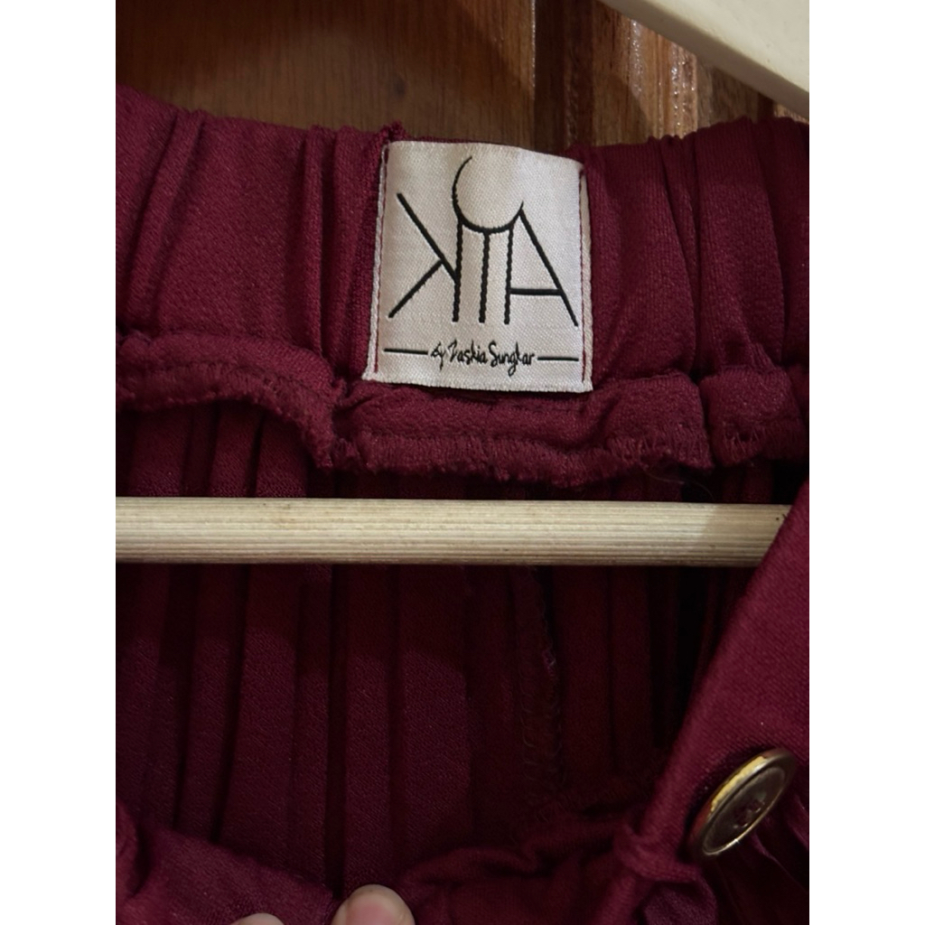 rok pleats zaskia sungkar