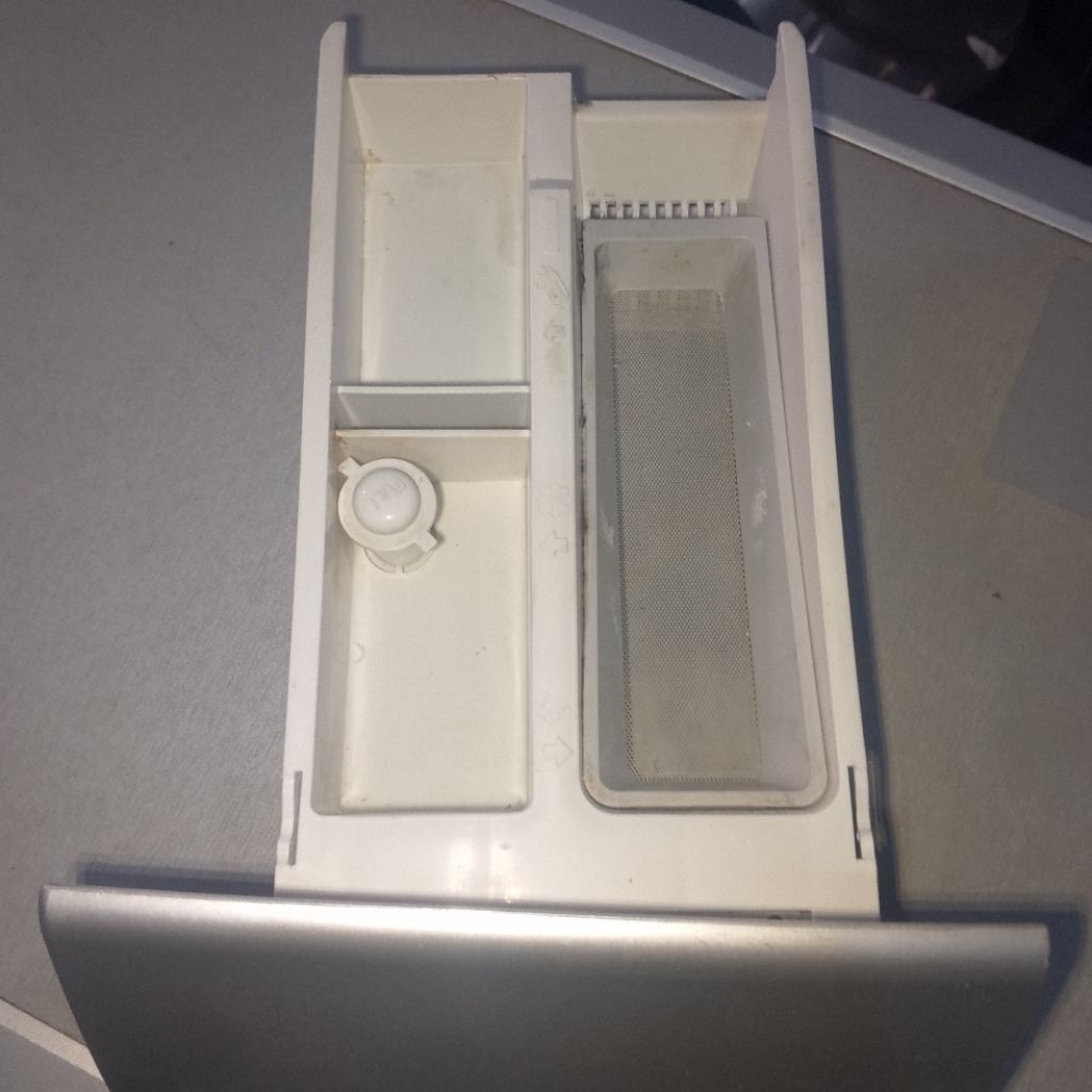 kotak sabun mesin cuci Sharp es-fl1073w es-fl1083w