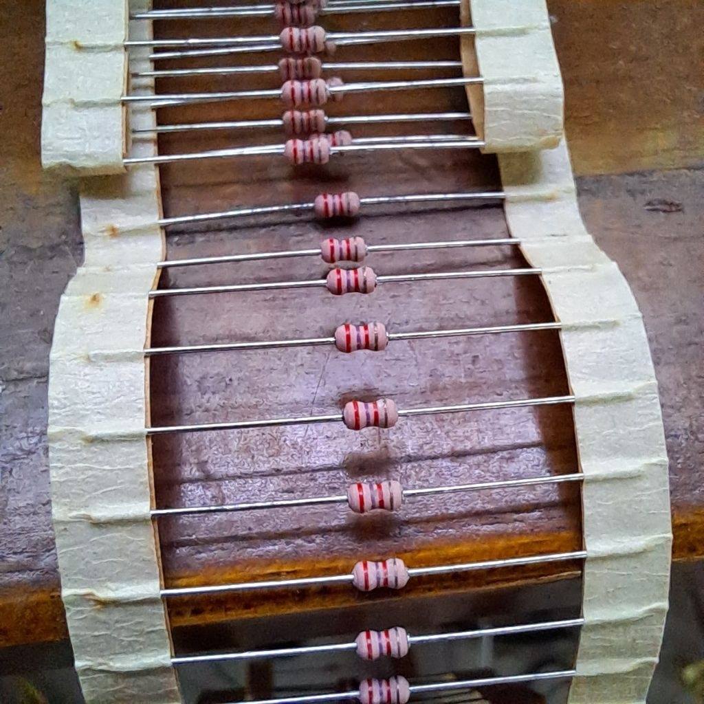 Resistor 2k7 2.7k 1/4w body 1/8w Original renteng