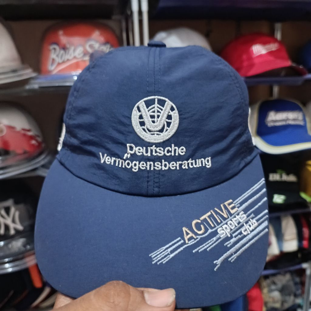 TOPI RUNNING FERRARI MICHELLE SCHUMACHER