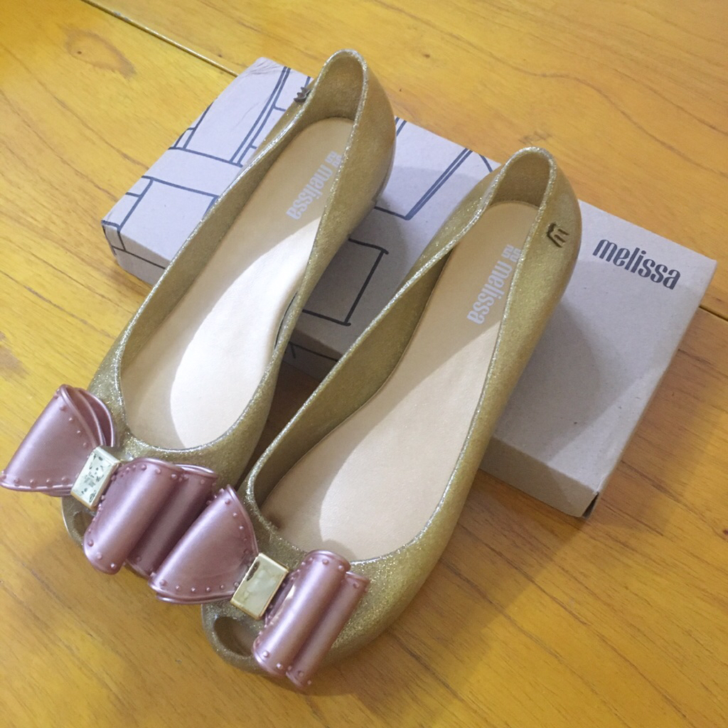 READY INSTAN SEPATU MEL FLAT SHOES GOLD SIZE 40 HIGH QUALITY MELISSA
