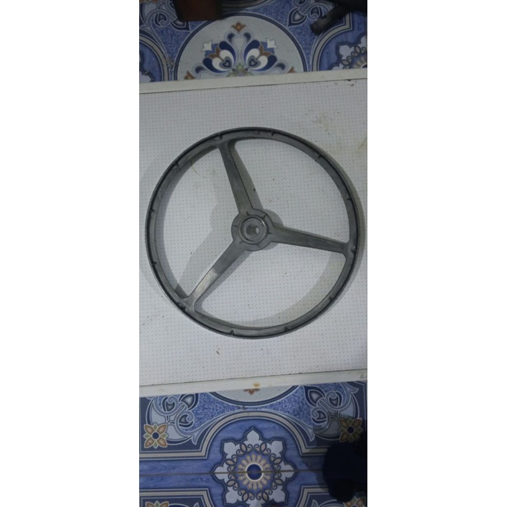 PULLEY MESIN CUCI MIDEA  FRONT LOADING MFS70-10302