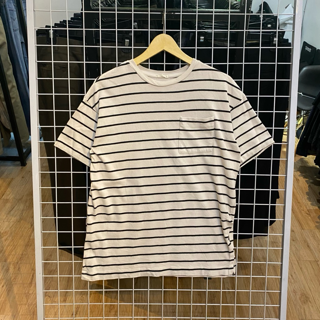Gu Stripe Pocket Tee