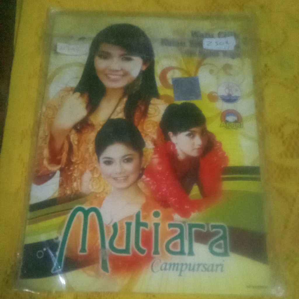 VCD MUTIARA CAMPURSARI XX207