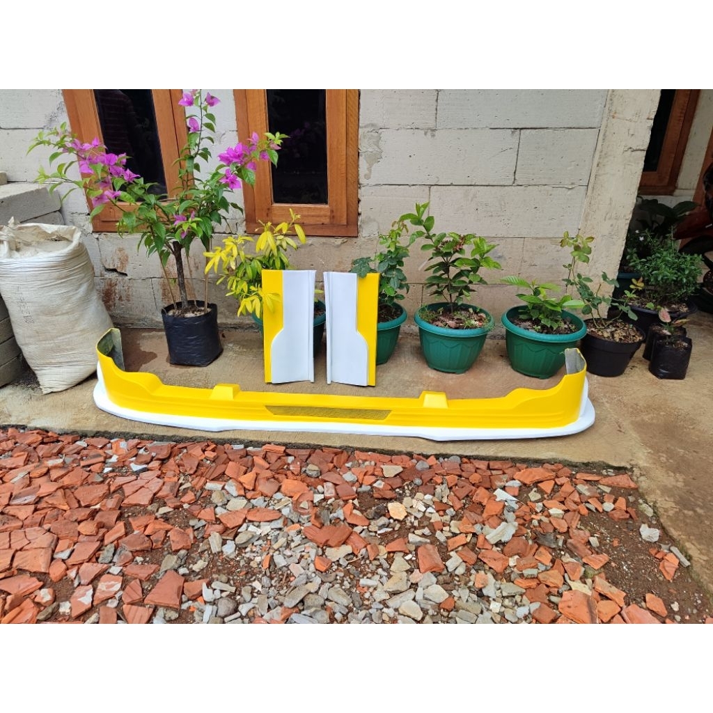 Tambahan bemper Truk canter + pijakan