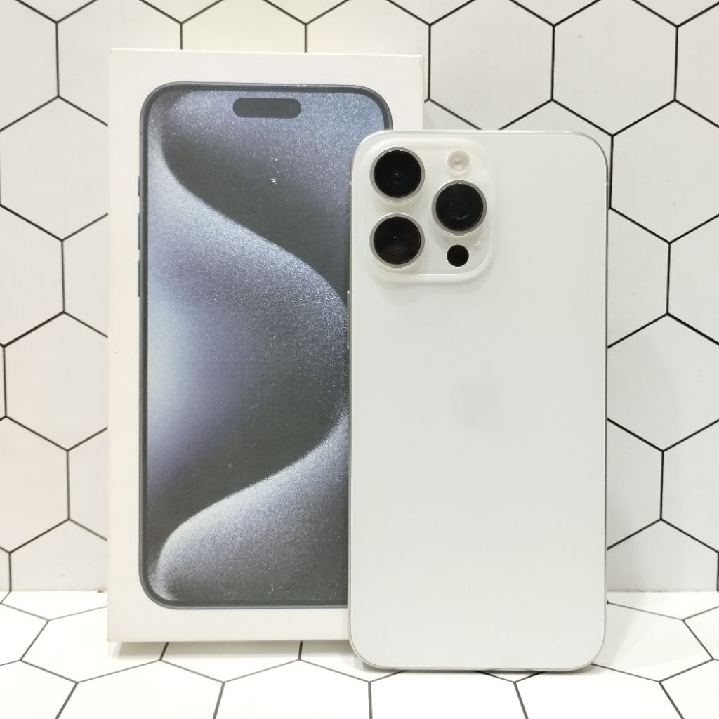 IP 15 PRO MAX 256GB HP SECOND GARANSI IBOX RESMI IPHONE