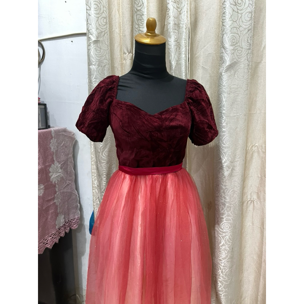 Dress Pesta Maroon Bludru Gradasi