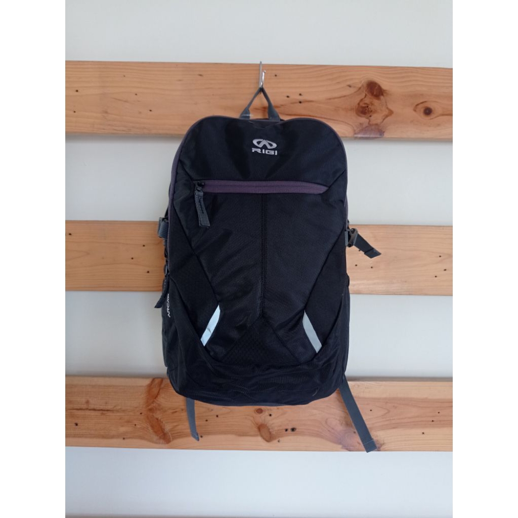 Tas Ransel 30L/Tas Punggung 30L/Daypack 30L Rigi Arcata 30