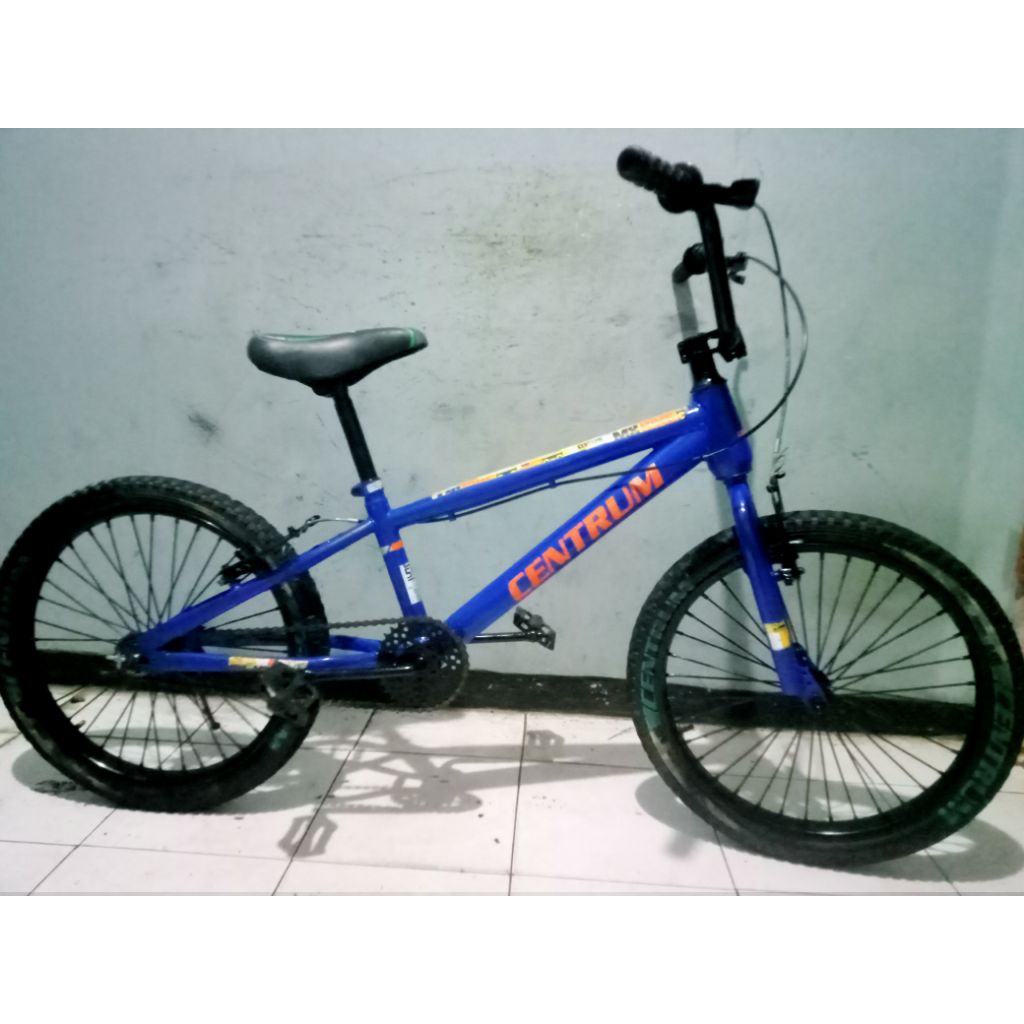 sepeda BMX CENTRUM ukuran 20