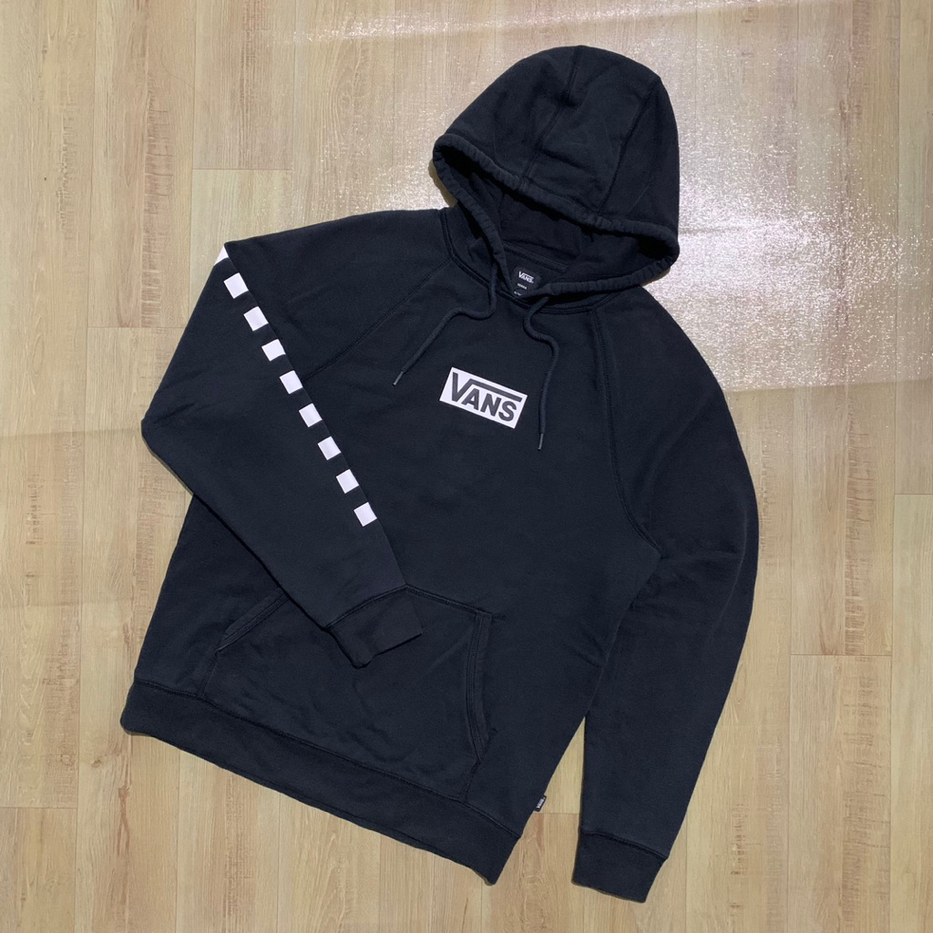 hoodie vans warna hitam kondisi 90%