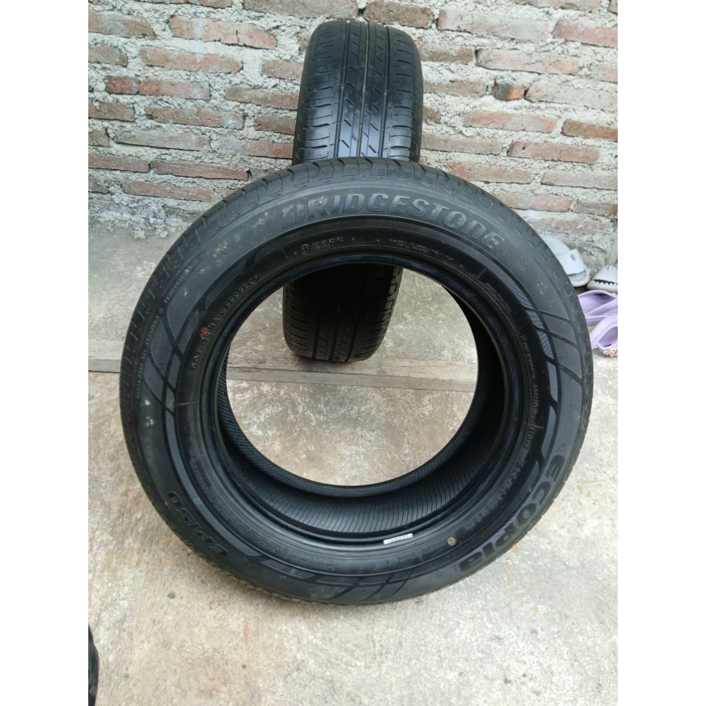 Ban Bridgestone 205/65 R16