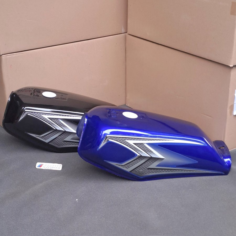 TANGKI RX KING STRIPING SET BIRU DAN HITAM 2004 TANGKI RX KING STRIPING SET HITAM DAN BIRU 2004
