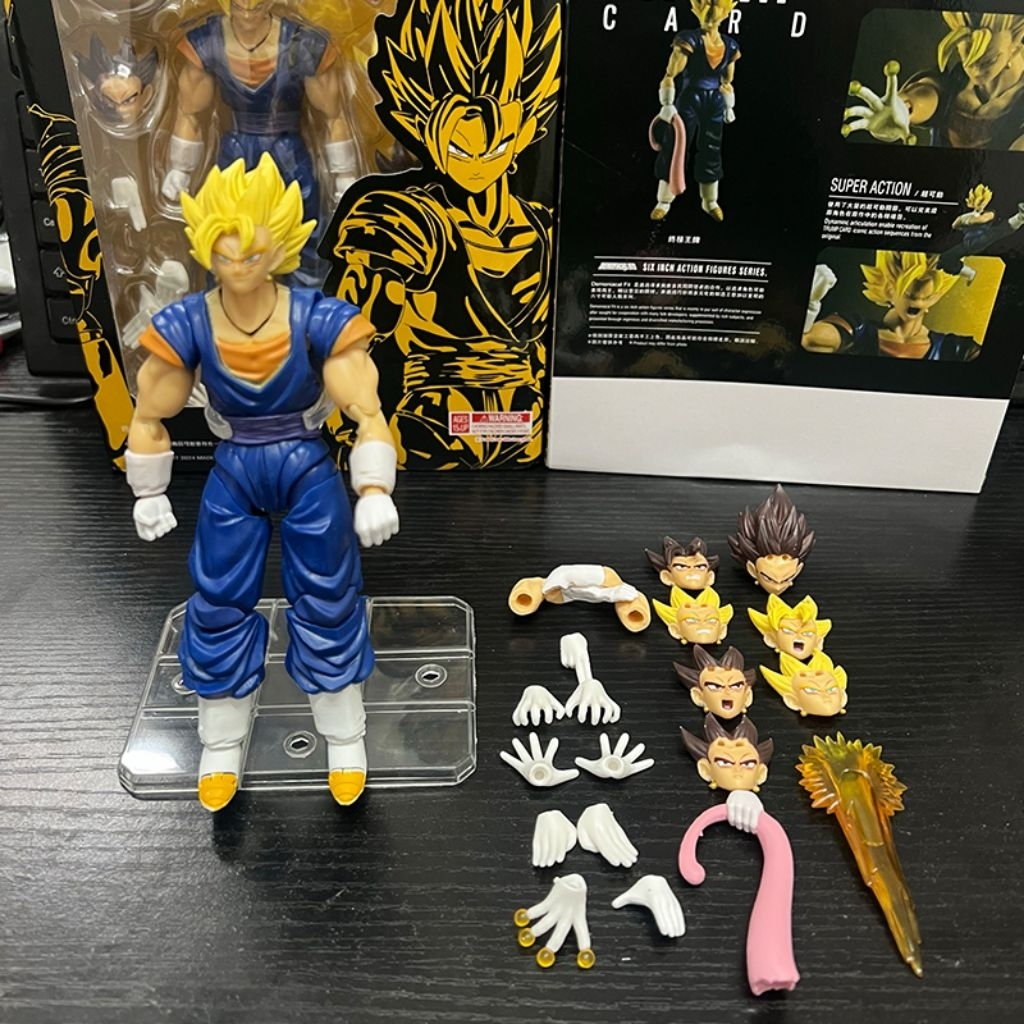 READY STOK Shf Dragon Ball Z Action Figures Vegetto / Vegito 18cm Artikulasi Recast