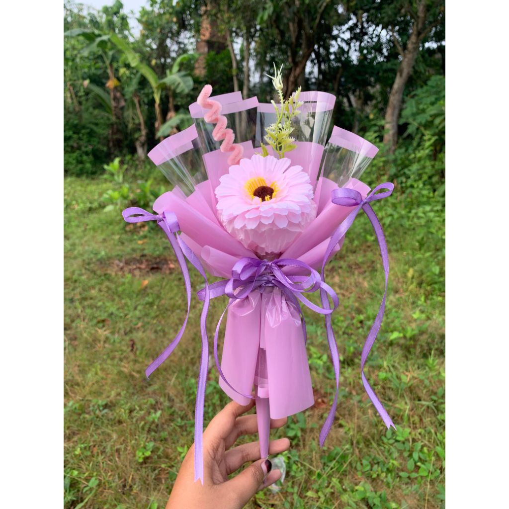 bukit bunga/bukit wisuda