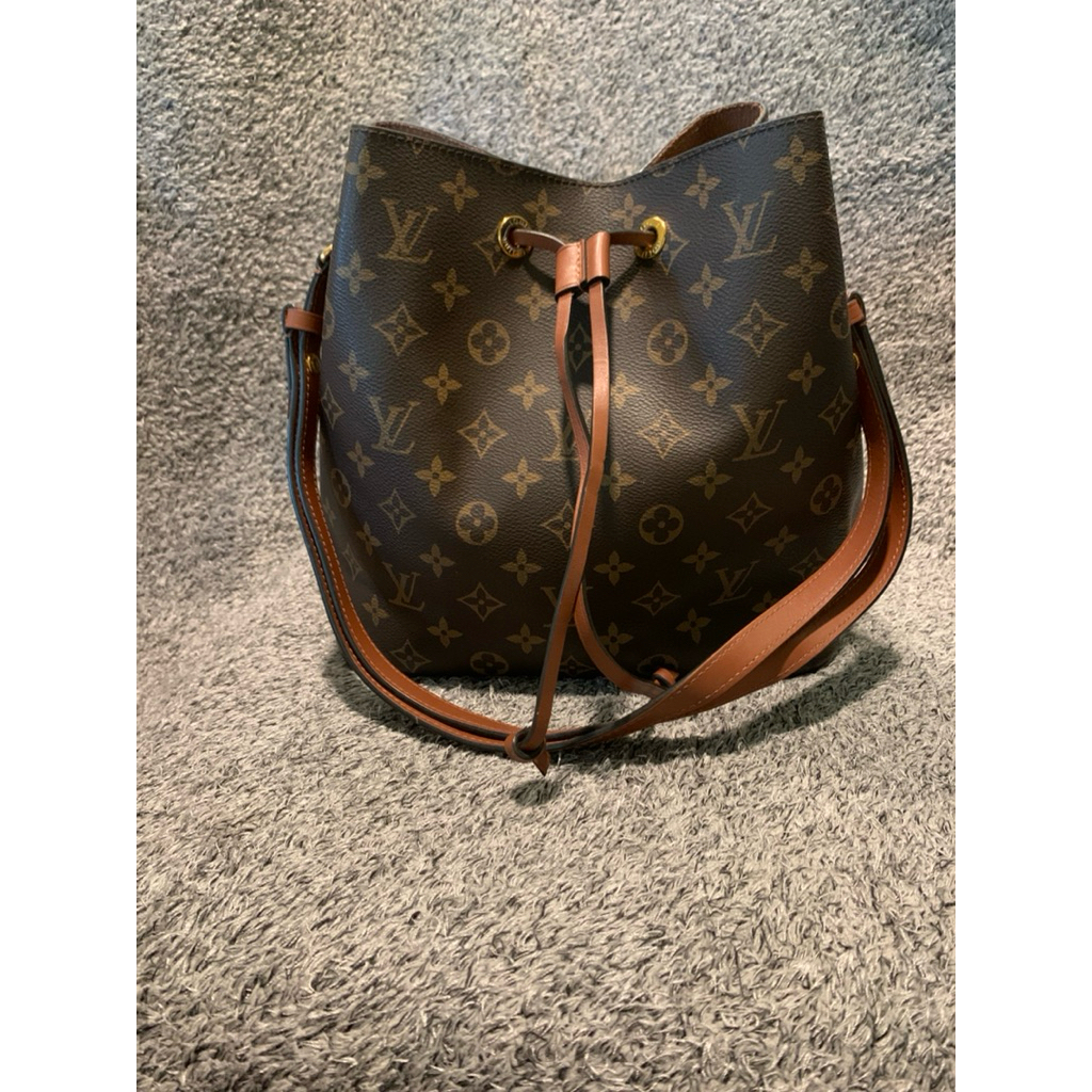 Tas second lv neoneo