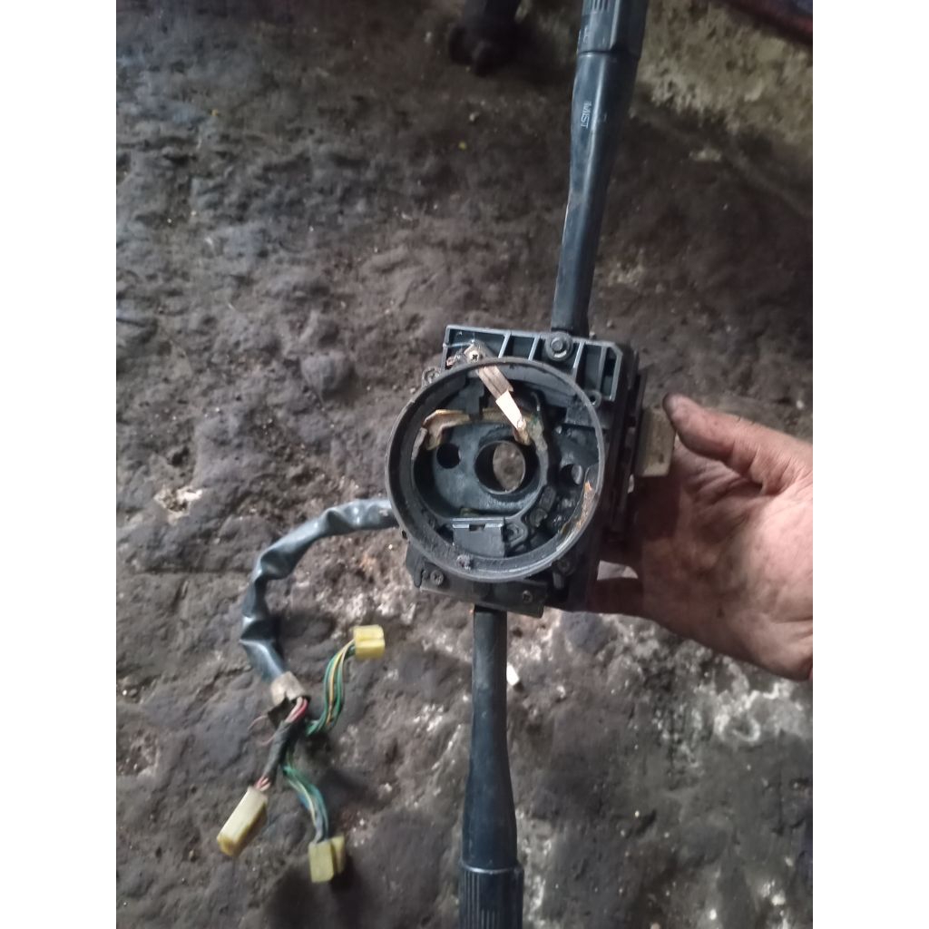 saklar lampu accord prestige