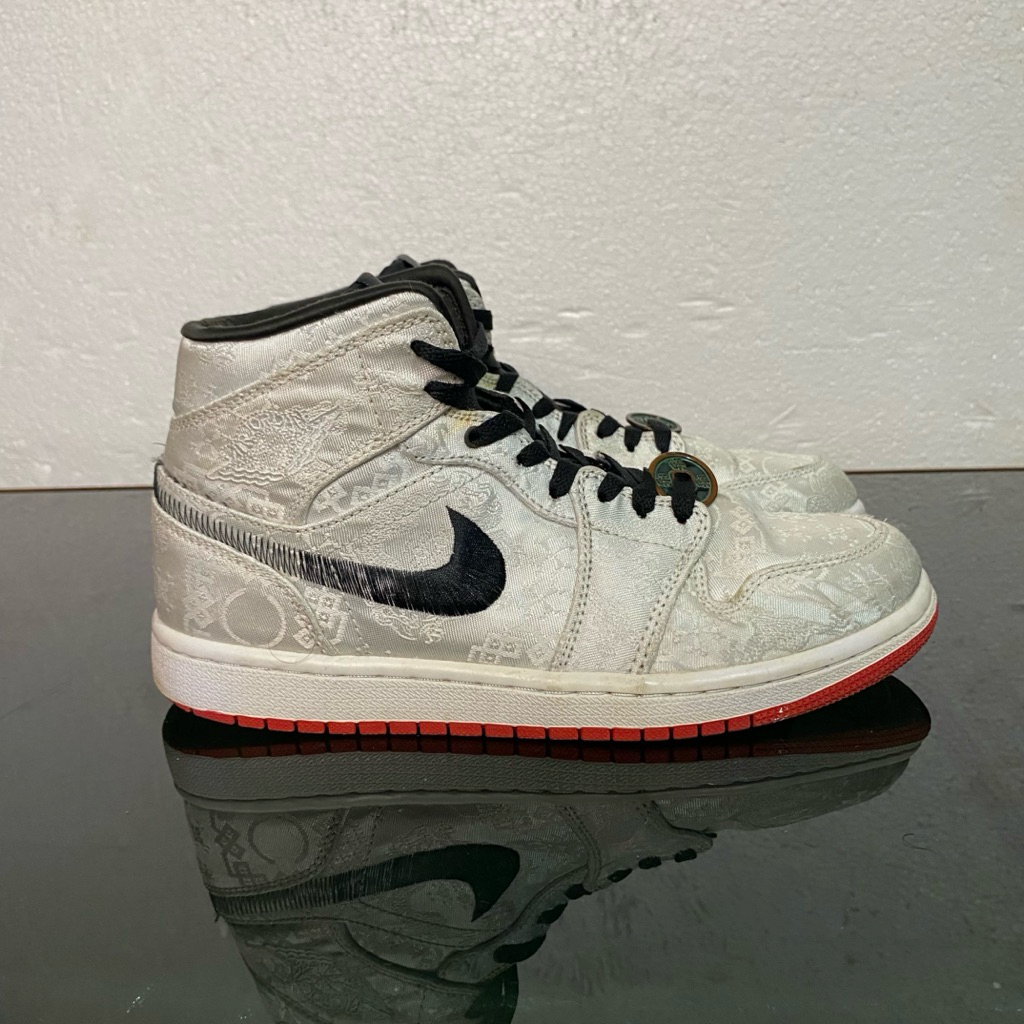 Size 40 iNsole 25 Cm Sepatu Nike Air Jordan 1 Mid SE Fearless x CLOT x Edison Chen Silk Pilihan