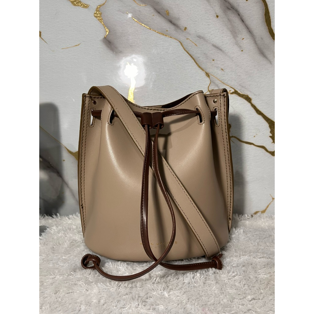 Marc Jacobs Leather Bucket Bag