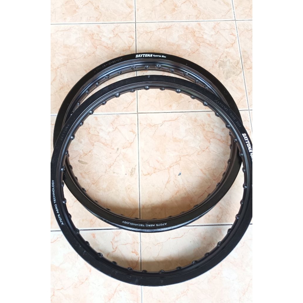 velg daytona ring 17x160 185