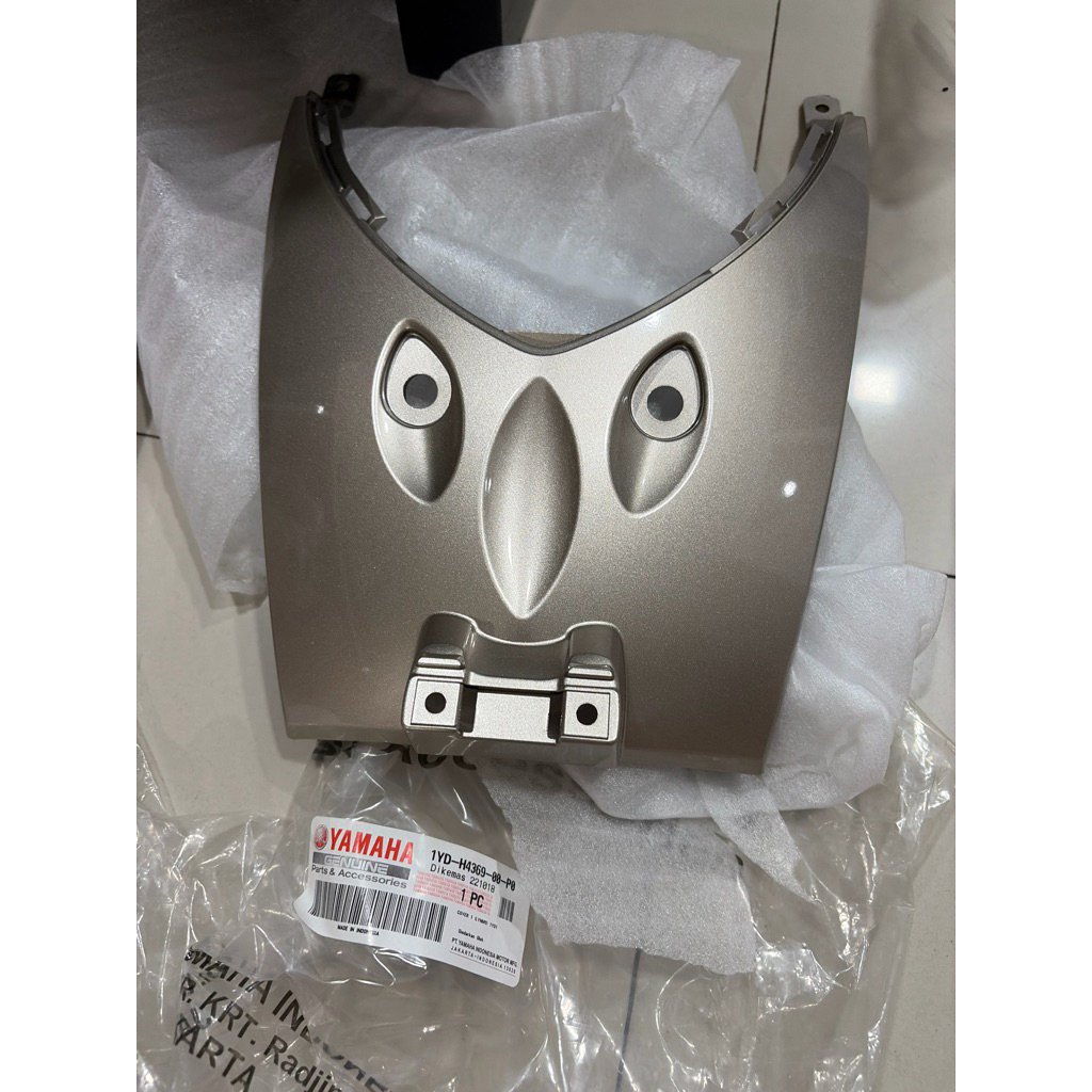 Cover Body Bawah Lampu Depan Dasi Depan Fino FI 125 Original YAMAHA GOLD METALIC 1YD-H4369-00-P0