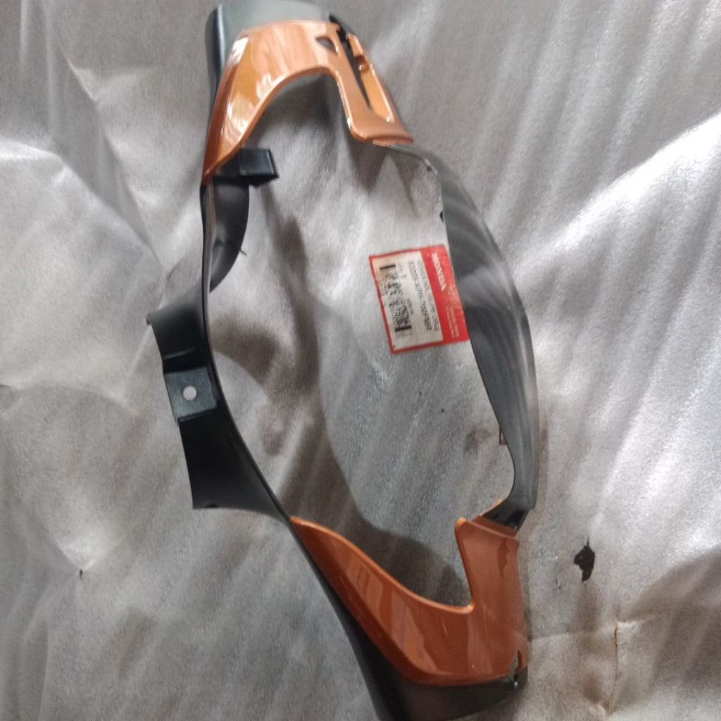 batok kepala supra x 125 oren original 53205-KPH-700FMR