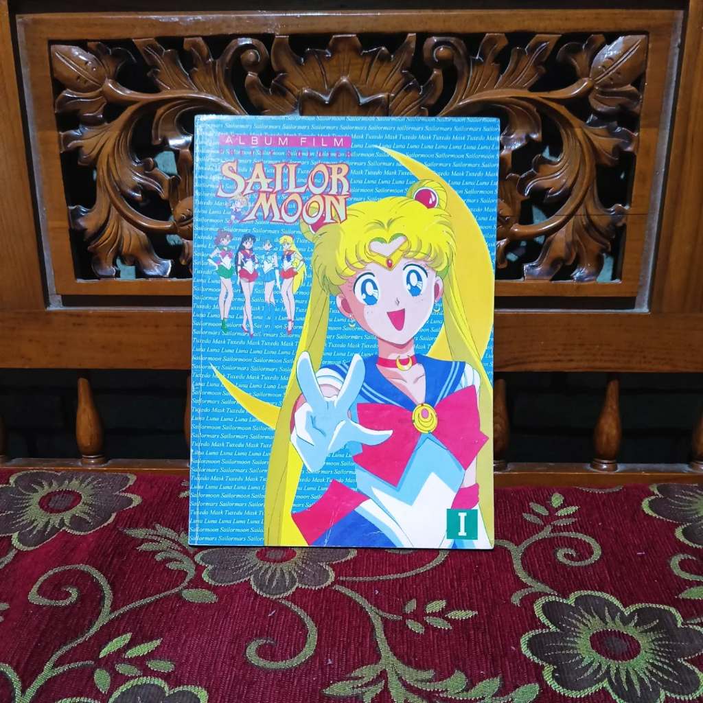 Buku Komik Album Film Pretty Soldier Sailor Moon