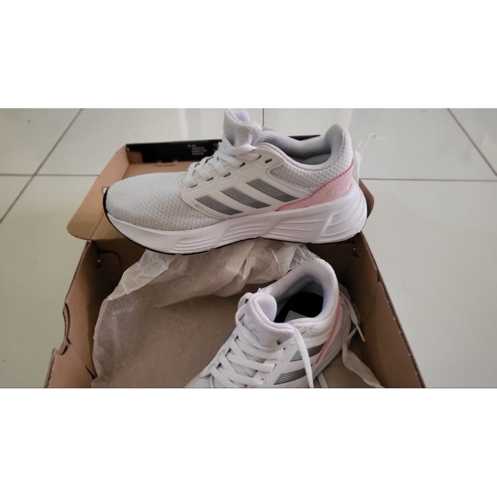 preloved sepatu adidas