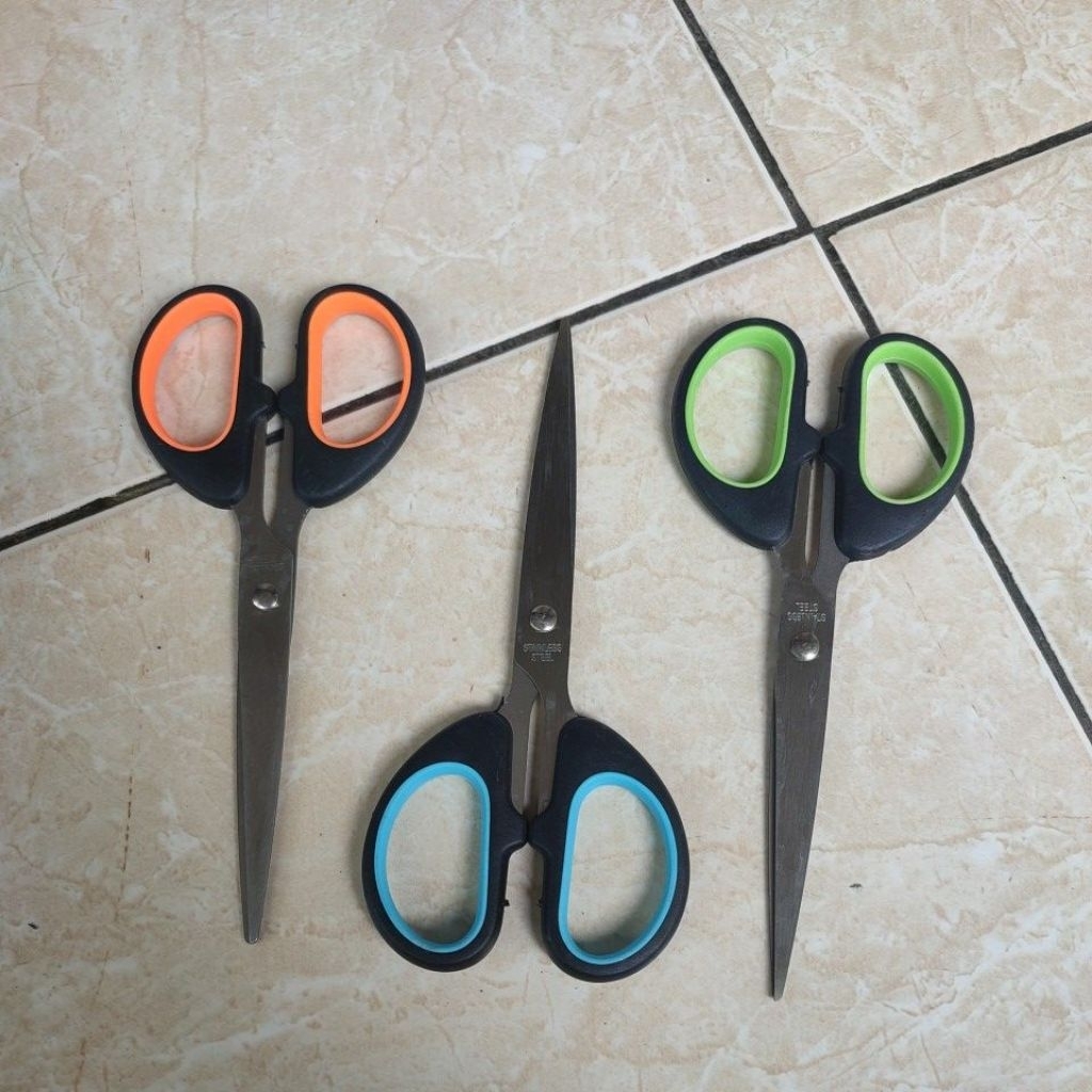 GUNTING KERTAS KAIN UKURAN TANGGUNG BERKUALITAS TERBAIK KUAT MURAH