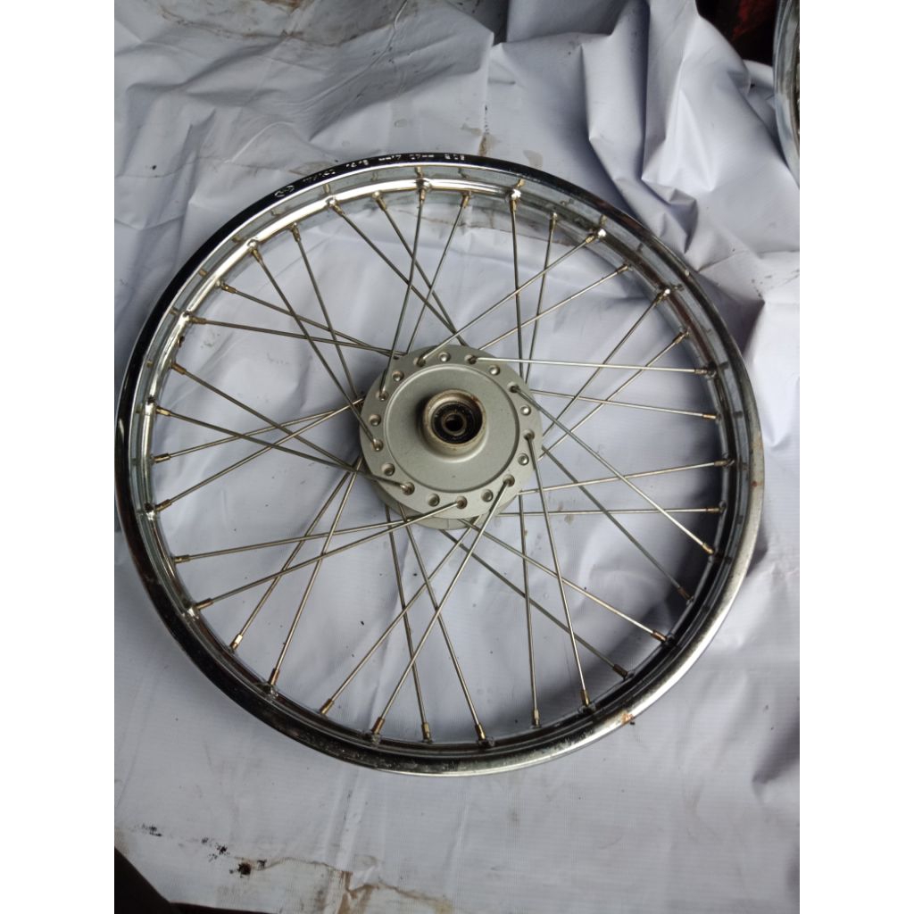 pelek supra x125/karisma depan saja