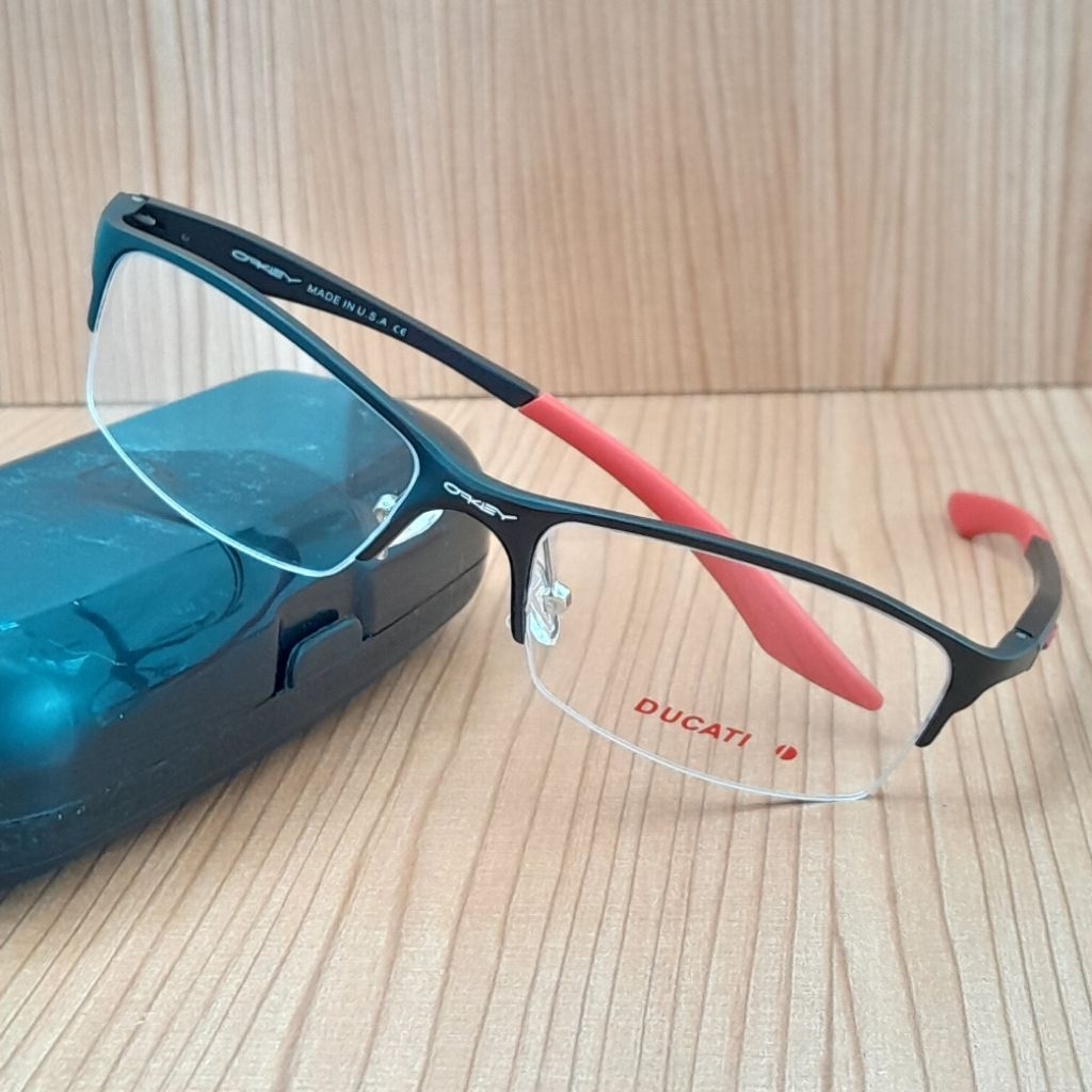 KACAMATA BLUECROMIC ONE DRIVE DOMAS LENSA NORMAL DAN MINUS