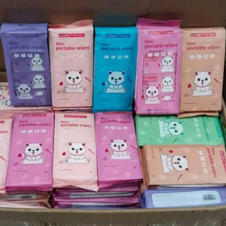 TISU BASAH BEBAS ALKOHOL  TISSUE BASAH MINI TISSUE MINI BASAH TISSUE MINI PRAKTIS