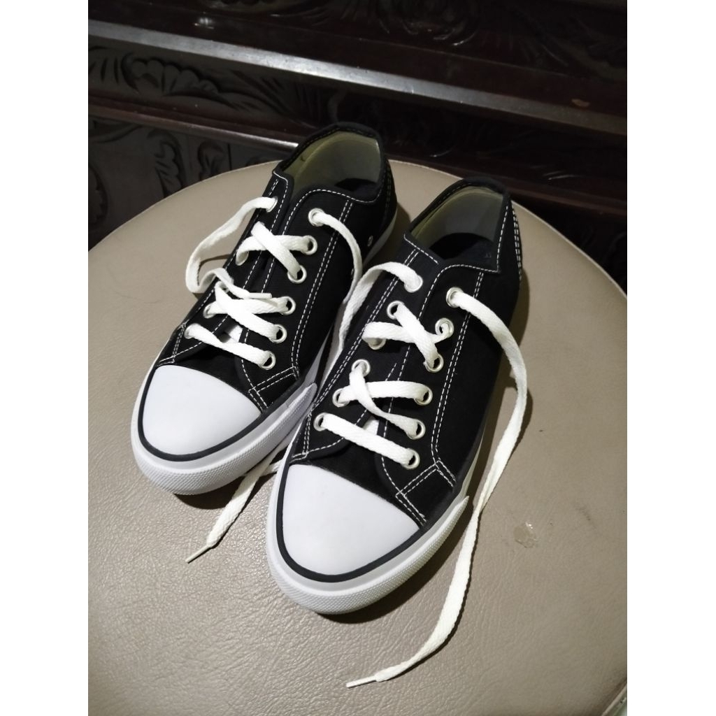 Sepatu Anak / Sepatu Remaja / Sepatu Loggo