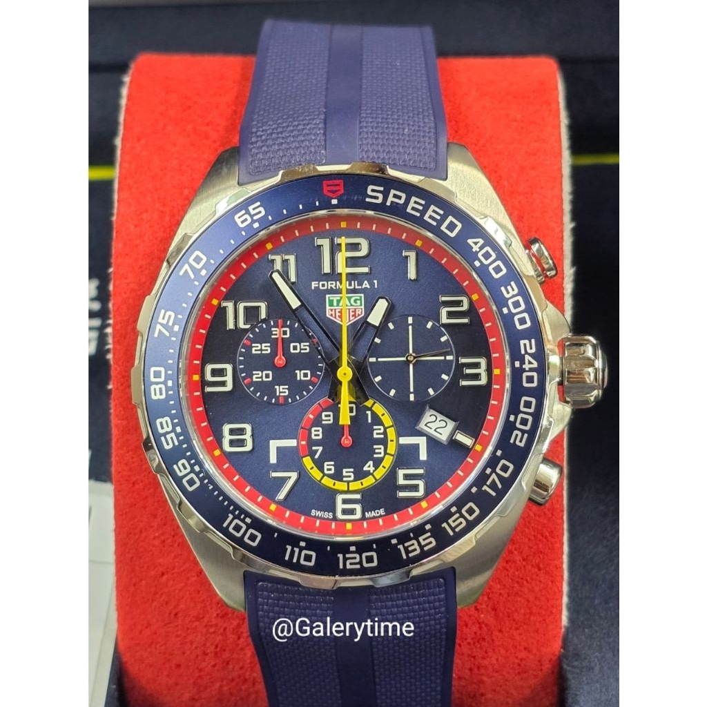 TAG Heuer Formula 1 Red Bull Racing 43MM Swiss Chronograph Pria – Design Sporty Rubber Strap Biru Fu