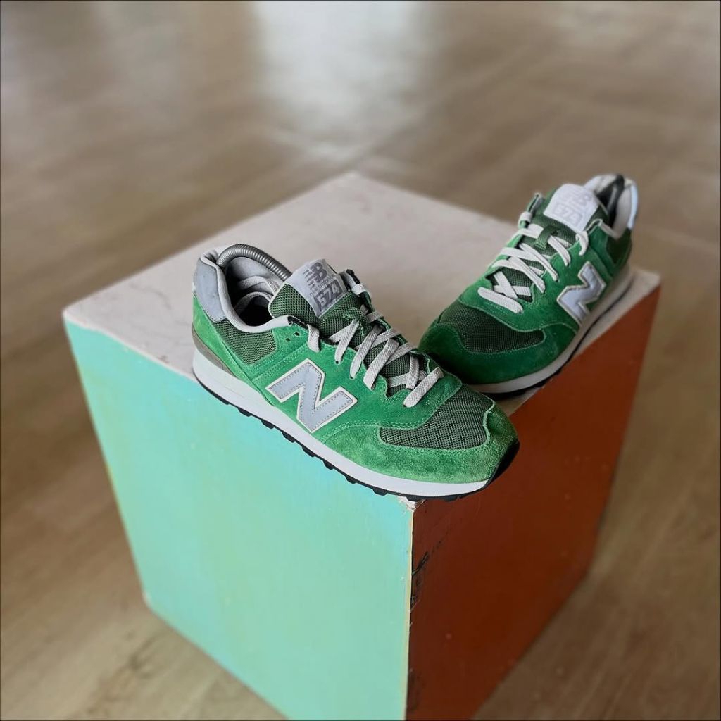 New Balance 574 green
