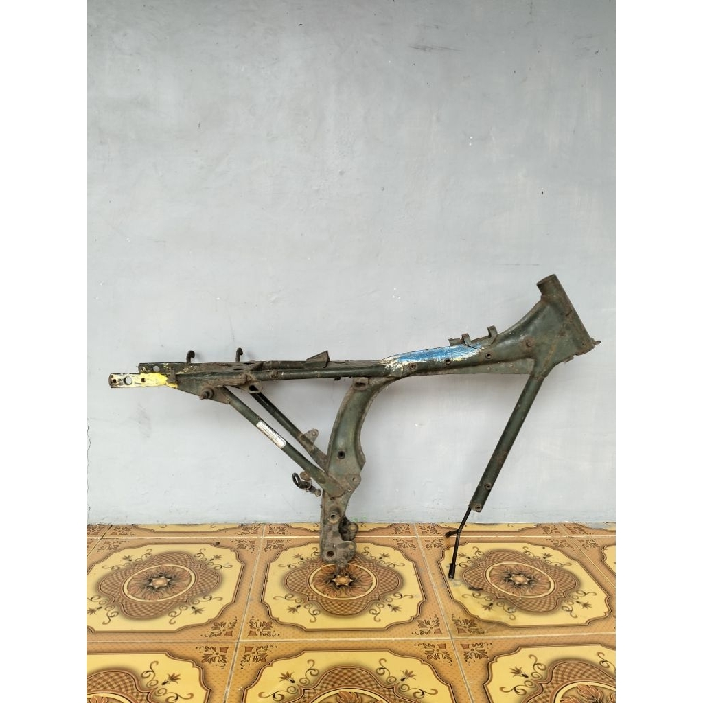 Rangka gl100 rongko gl100 sasis cdi balungan gede utuh