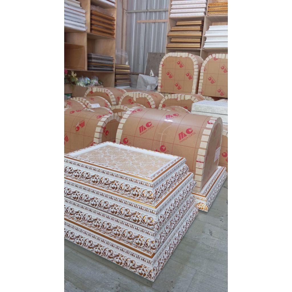 kotak/box seserahan hantaran double frame 6cm + 3cm 1 set isi 4 white gold