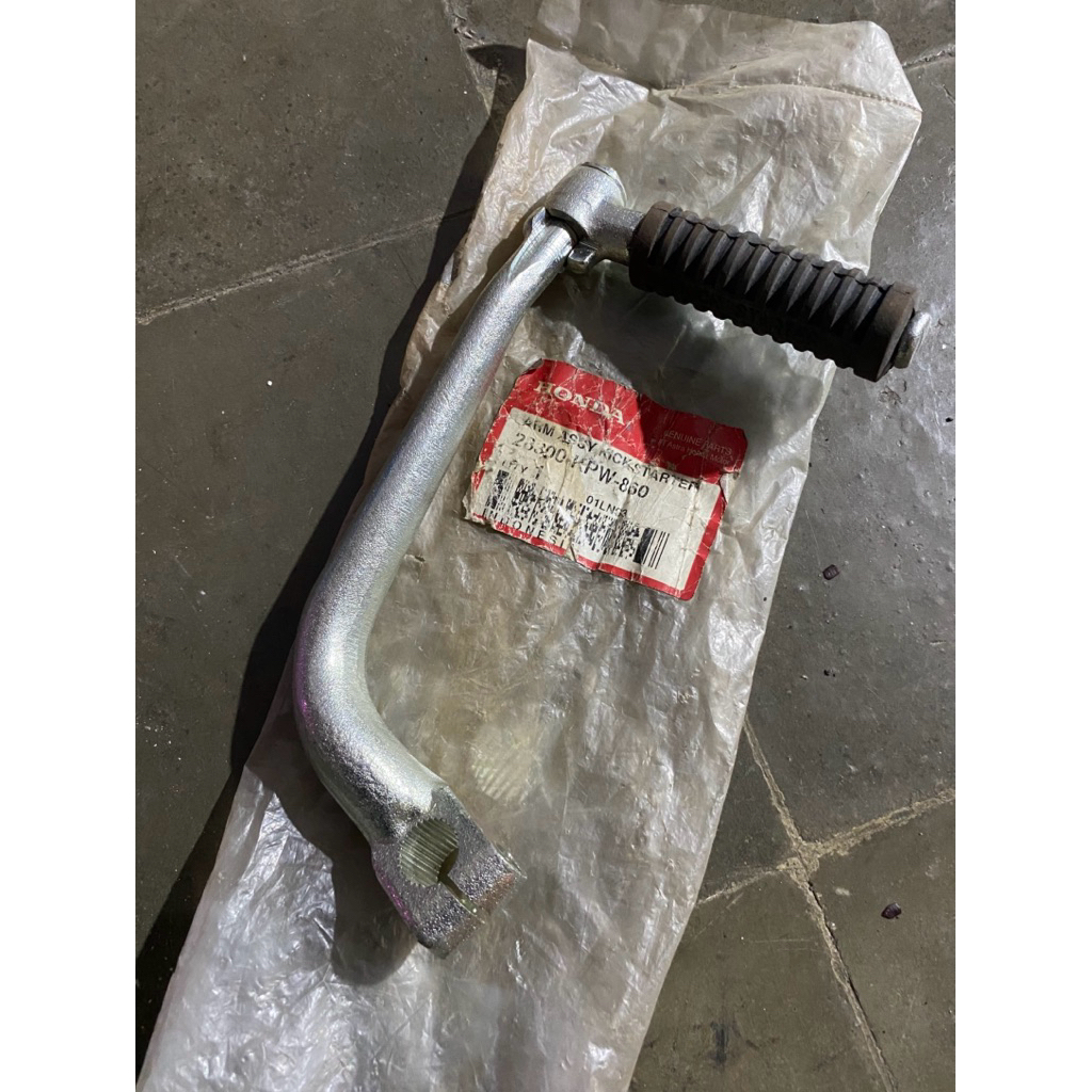 Honda Kirana Engkol Pedal Selah Kick Starter 28300-KPW-860 Original Baru 28300kpw860 selahan honda k