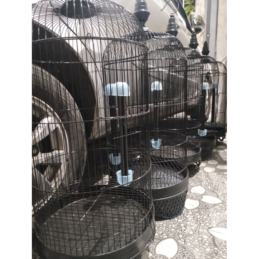 sangkar besi burung