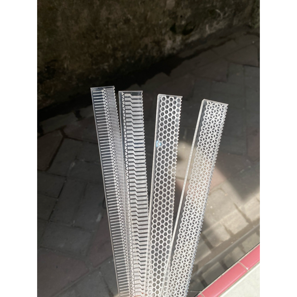 Slimframe Akrilik Batangan, 8mm&5mm grafir cnc laser