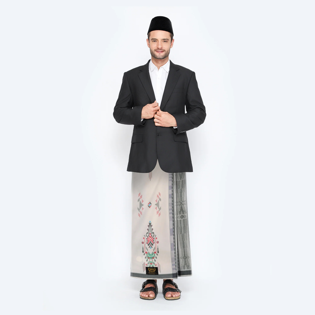 Sarung BHS Masterpiece Gold Motif M81 SGE Warna Putih Merah