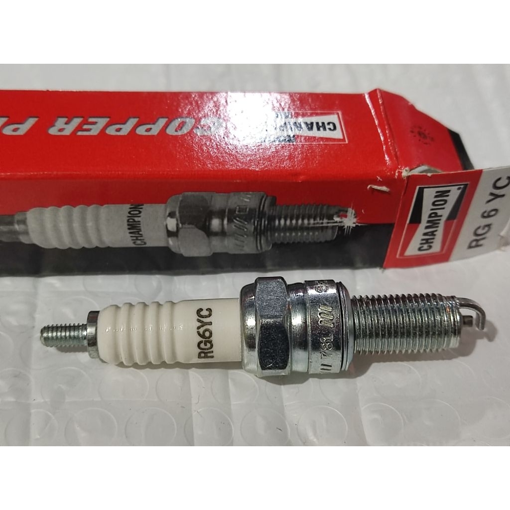 Busi Original Champion RG6YC