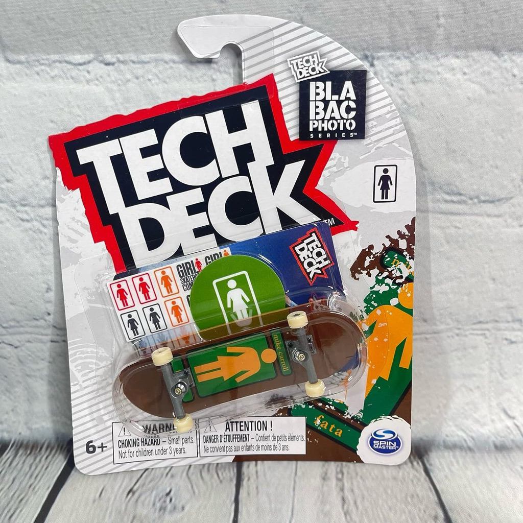 Tech Deck - Girl Skateboard - Fingerboard