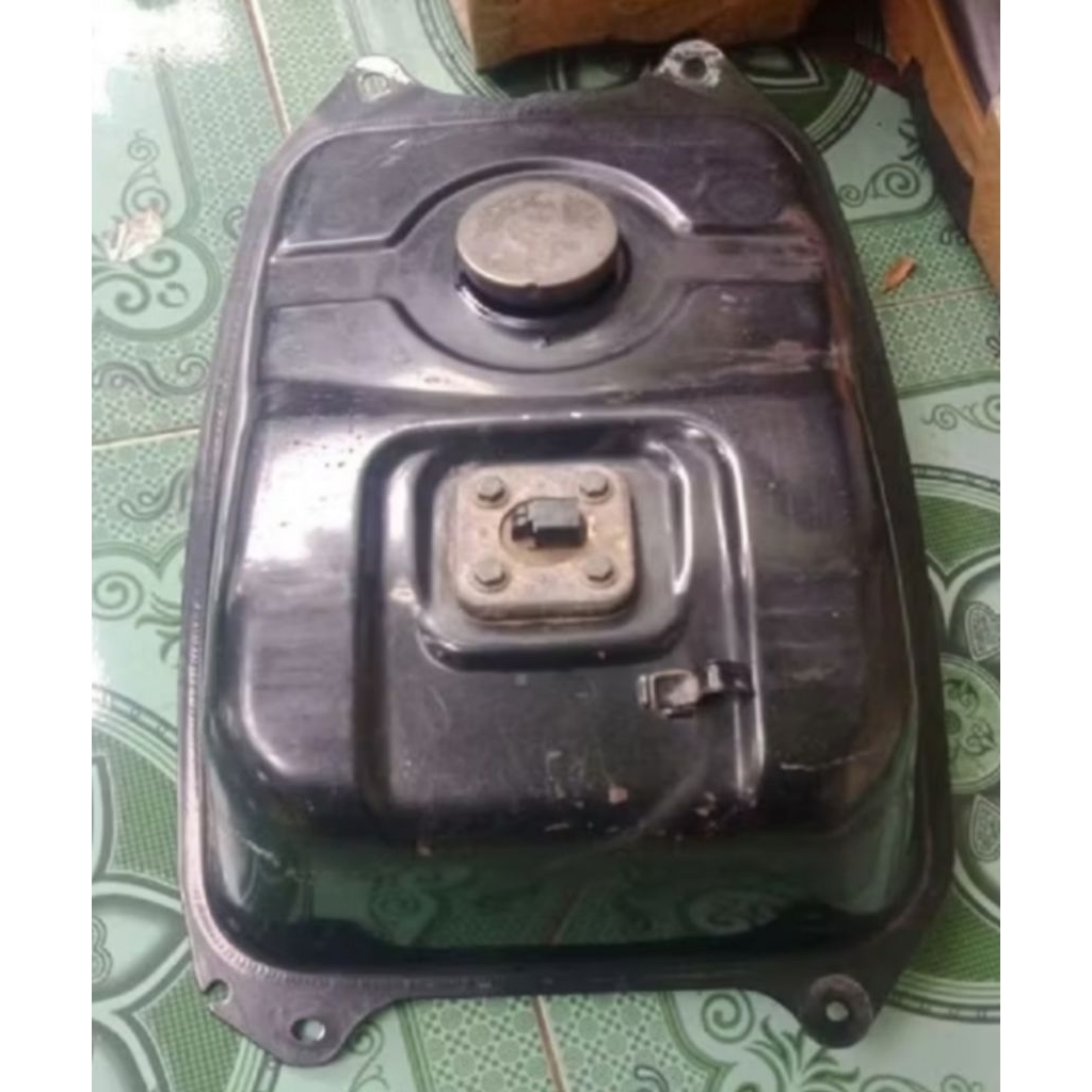 Tanki tengki Bensin Yamaha Vega R New Tahun 2006_2009 Original motor