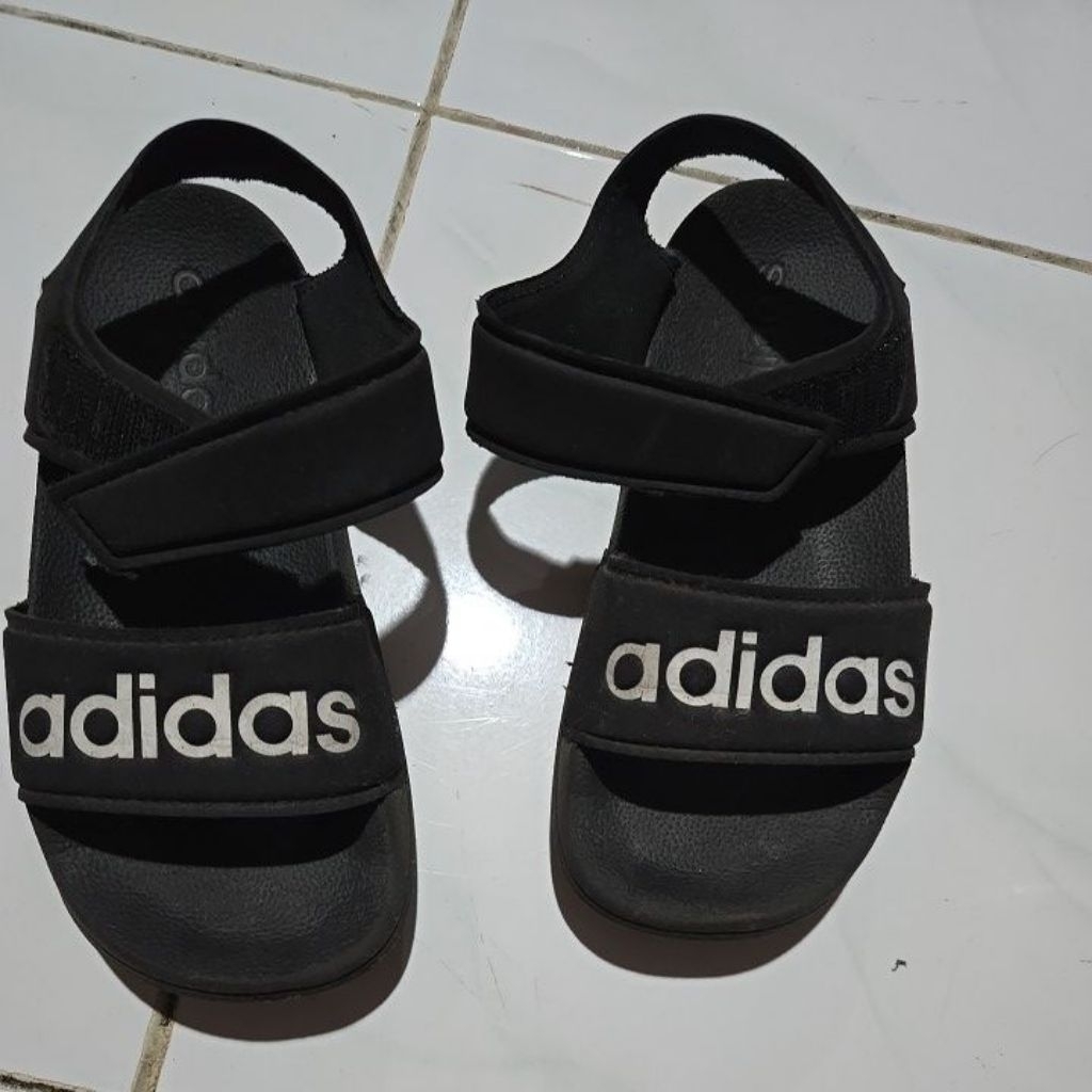 preloved sendal sepatu adidas*