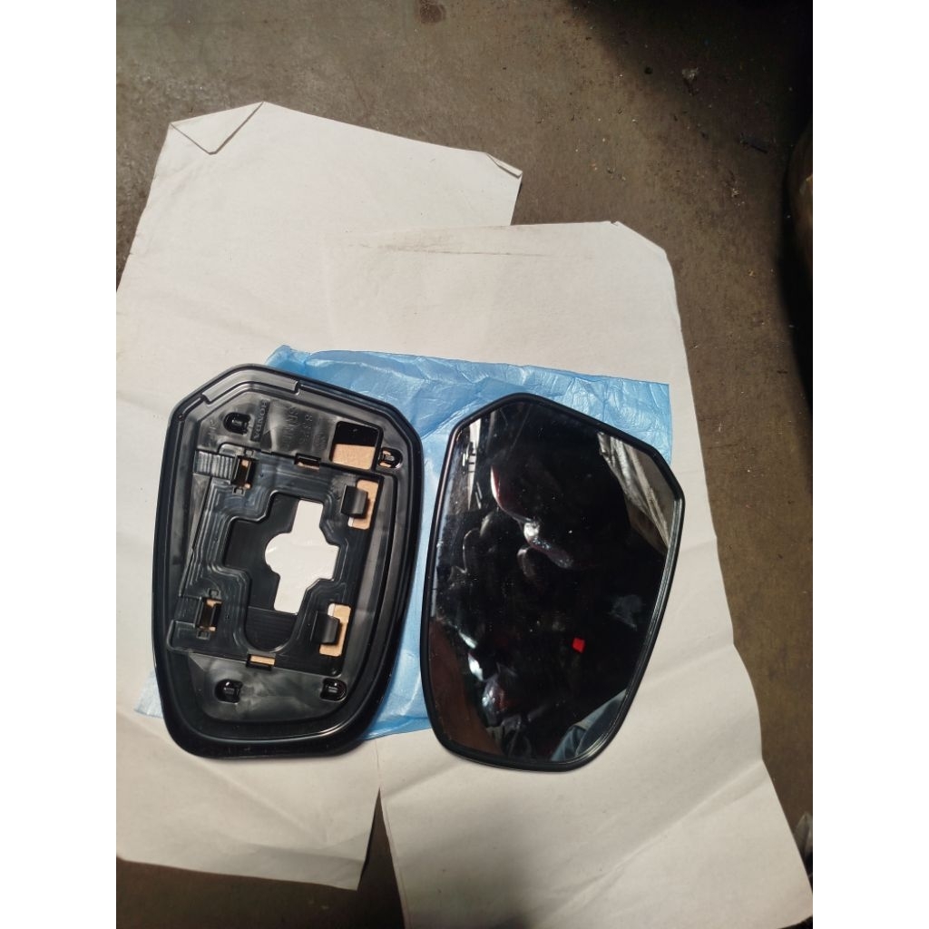 KACA SPION HONDA FREED ORIGINAL