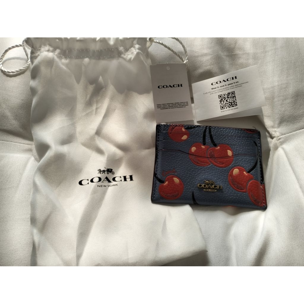 Coach Card Case Cherry Print Pebble Leather Original – Dompet Kartu Wanita