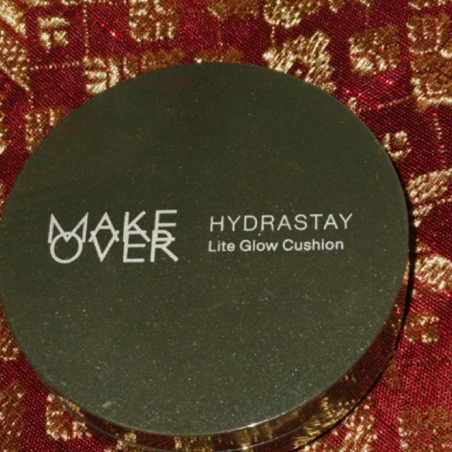 preloved cushion makeover hydrastay